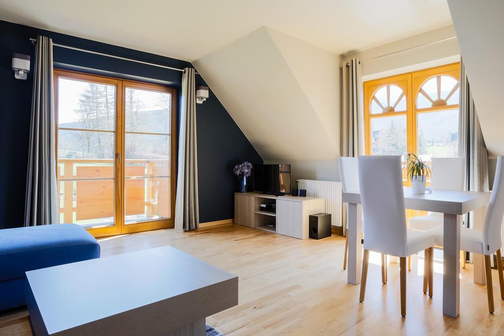 Domek Za Strugiem - Pokoje I Apartamenty Закопане Экстерьер фото